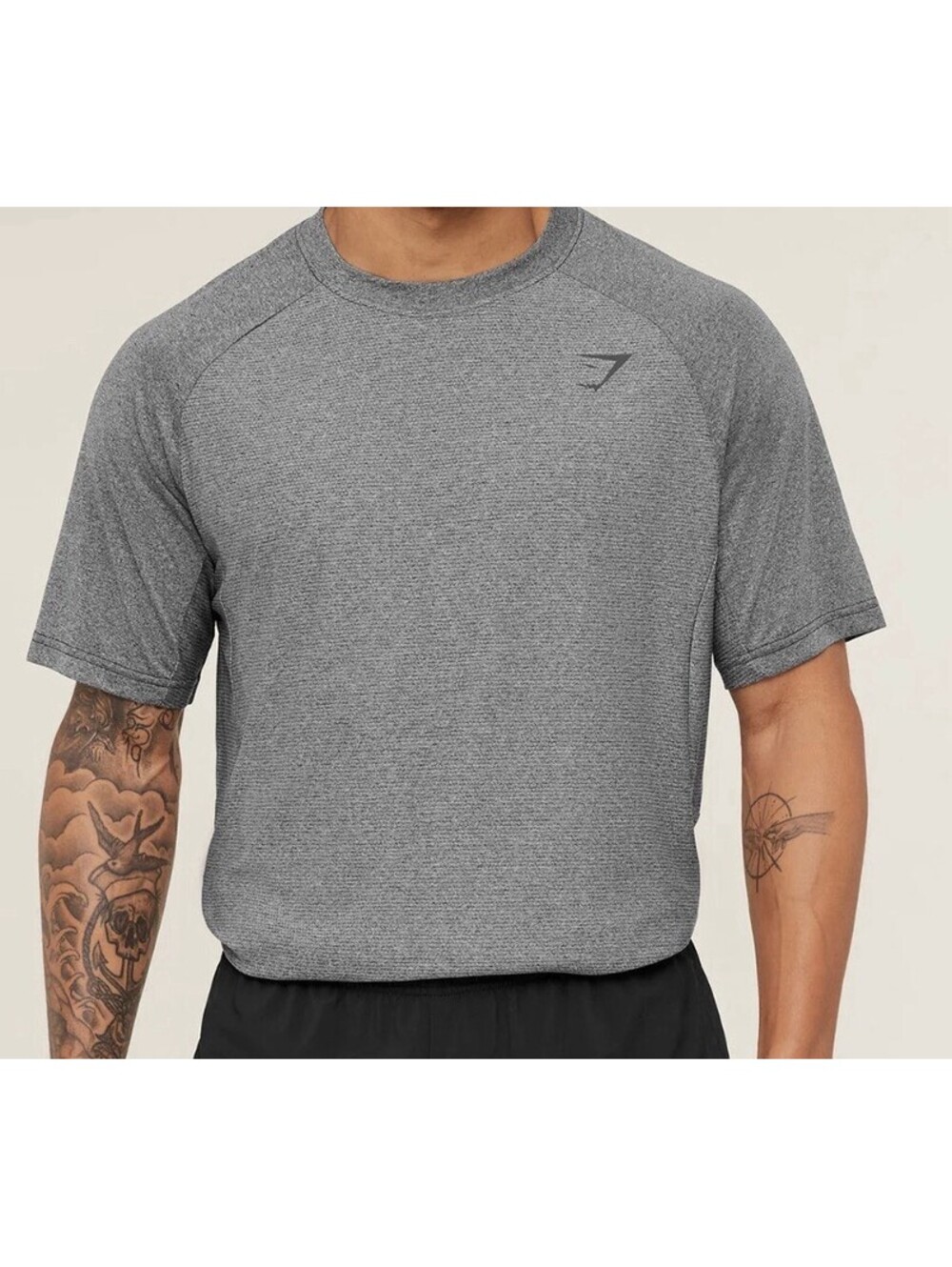 NEW Gymshark Weekend T-Shirt MEDIUM Short Sleeve Gym Workout T-Shirt Fitness
